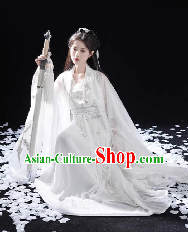 China Wuxia Swordswoman Clothing Ancient Super Heroine Costume Traditional White Hanfu Dress