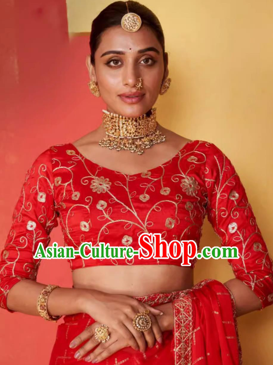 Indian Woman Embroidered Sari India Festival Clothing National Costume Traditional Wedding Red Dress