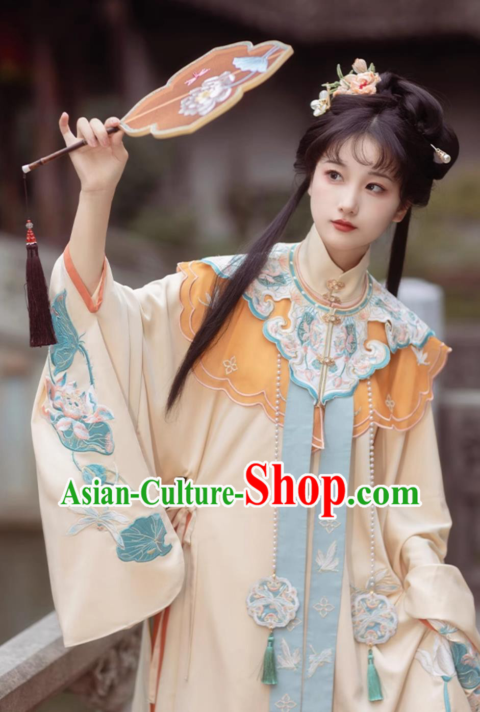 Traditional Female Hanfu Chinese Ming Dynasty Court Lady Costume Ancient China Princess Embroidered Clothing