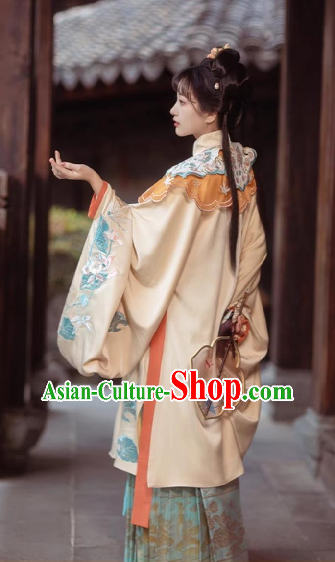 Traditional Female Hanfu Chinese Ming Dynasty Court Lady Costume Ancient China Princess Embroidered Clothing