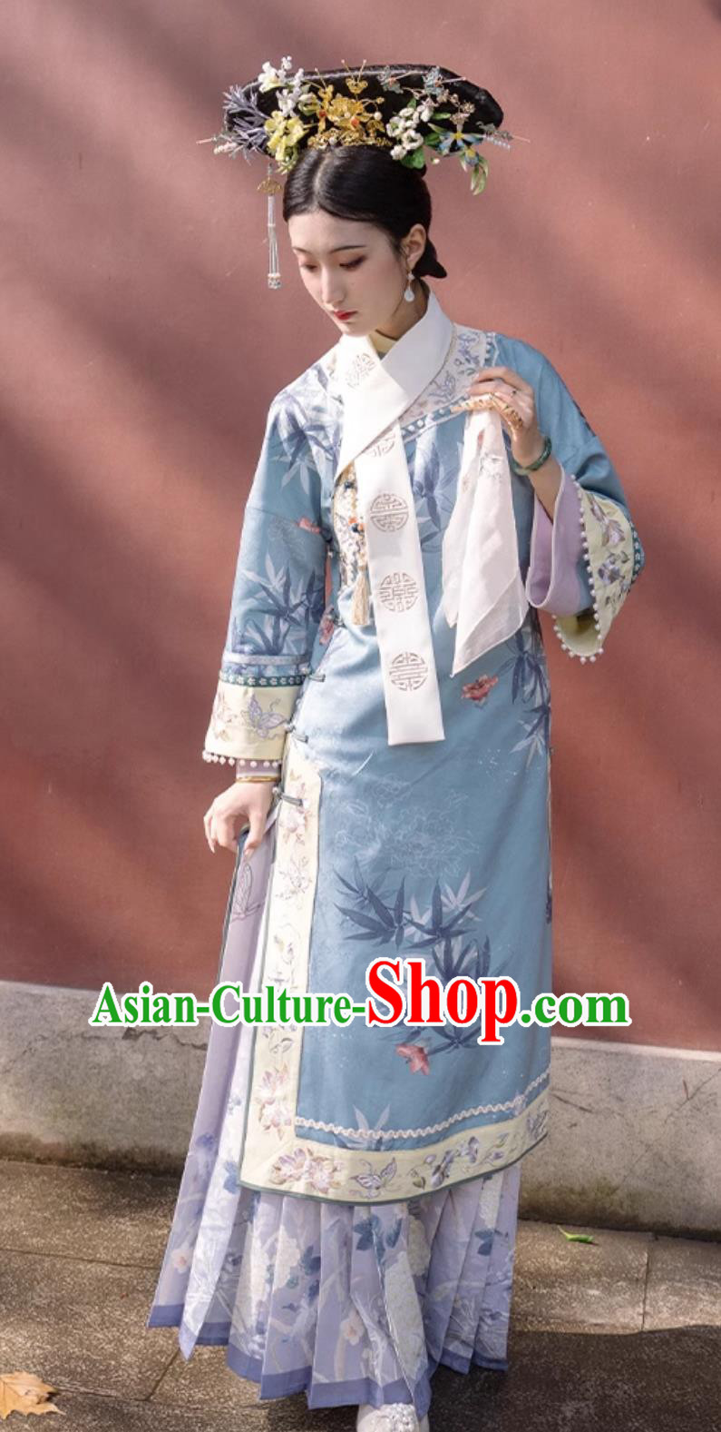 Ancient China Court Empress Dress Chinese Qing Dynasty Manchu Woman Clothing Blue Qipao and Skirt