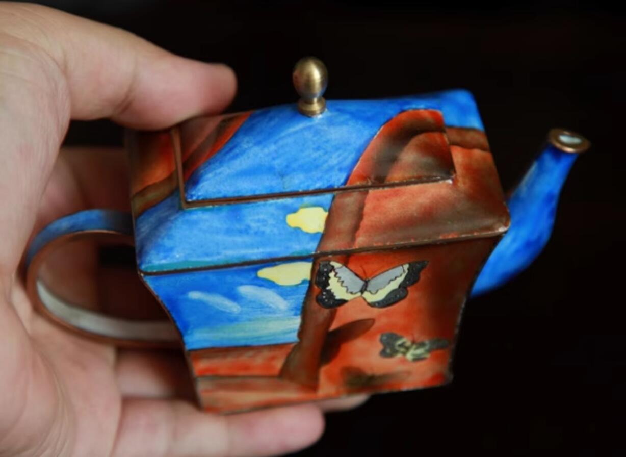 Chinese Hand Painted Enamel Craft Cloisonne Teapot Collection Dancing Butterflies