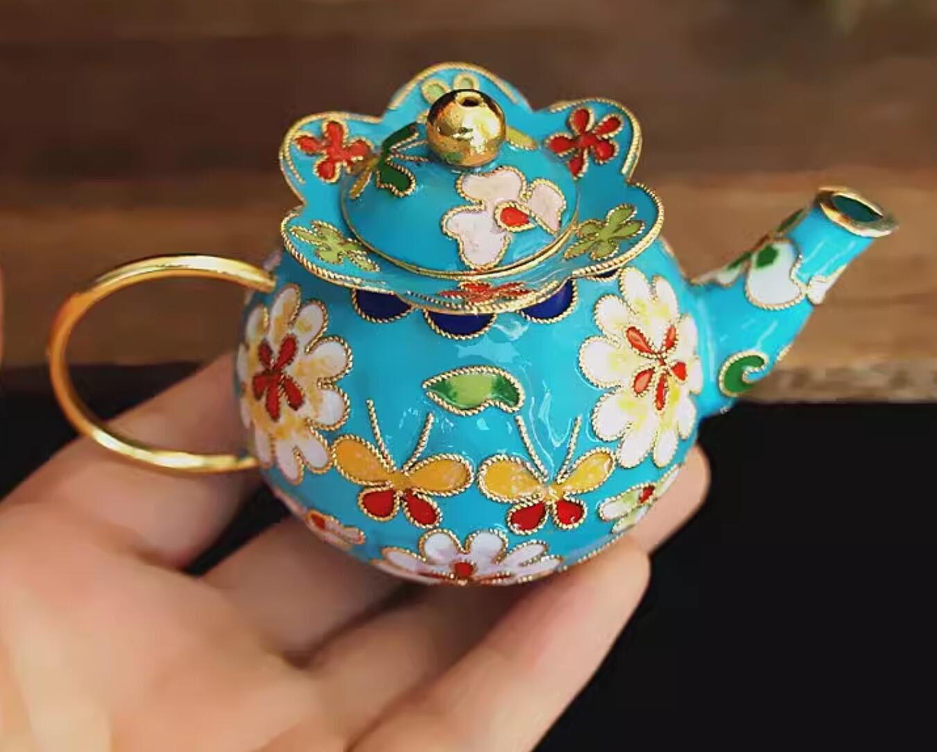 Butterfly Loves Flower Chinese Traditional Enamel Craft Cloisonne Mini Teapot