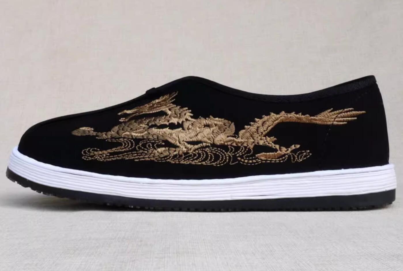 Traditional Chinese Shoes Handmade Strong Cloth Soles Shoes Old Beijing Embroidery Dragon Shoes