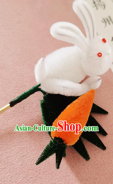 Handmade China Classical Velvet Rabbit Brooch Traditional Cheongsam Accessories