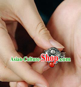 China Traditional Circlet Handmade Silver Carving Bat Ring Jewelry Accessories