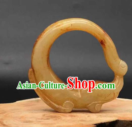 China Traditional Jade Pendant Handmade Carving Dragon Hand Piece