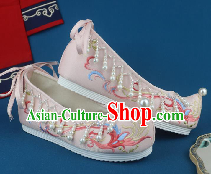 China Embroidered Phoenix Shoes Traditional Wedding Pearls Shoes Pink Cloth Shoes