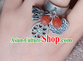 Chinese Handmade Ethnic Agate Lotus Ring National Silver Carving Circlet Jewelry