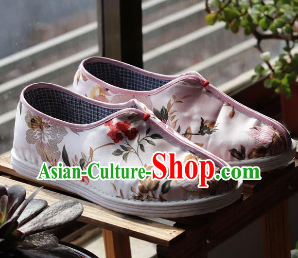 China National Woman Cloth Shoes Handmade Multi Layered Pink Brocade Shoes