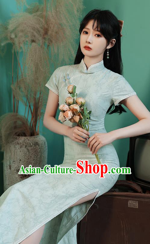 China Traditional Light Green Lace Qipao Dress National Young Lady Cheongsam