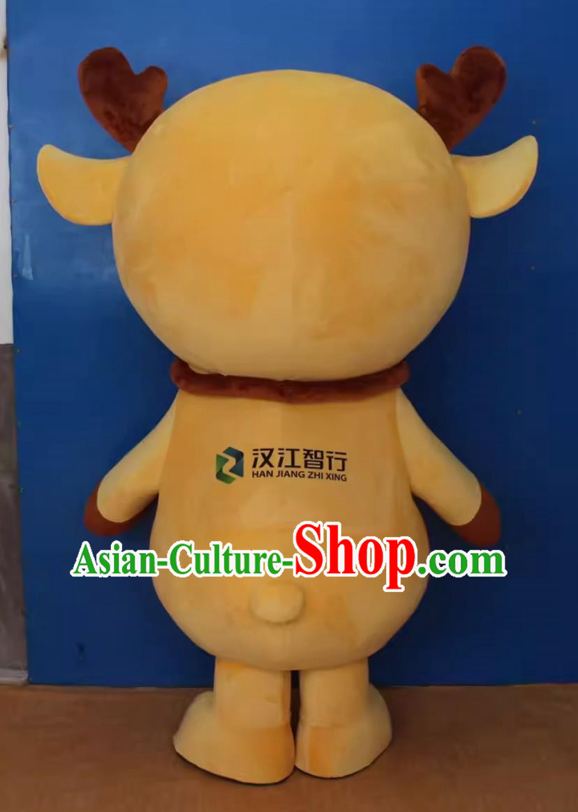 Large Animal Cartoon Costumes Cute Deer Doll Costumes Walking Elk Doll Mascot Performance Puppet Costumes